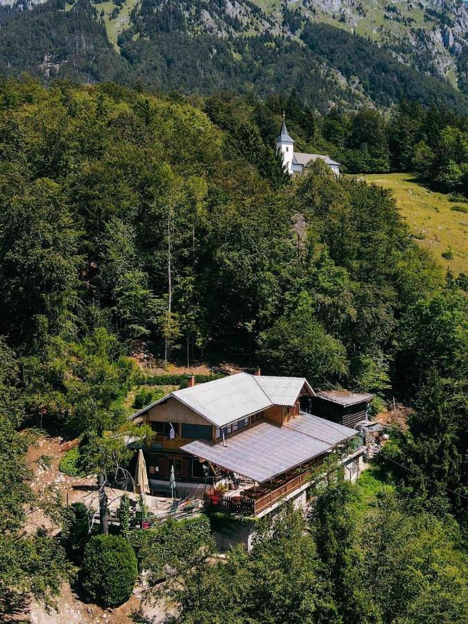 Lodge Dom Na Lovrencu Baselj Luaran gambar